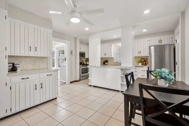 24 Lynde Ave, Melrose, MA 02176