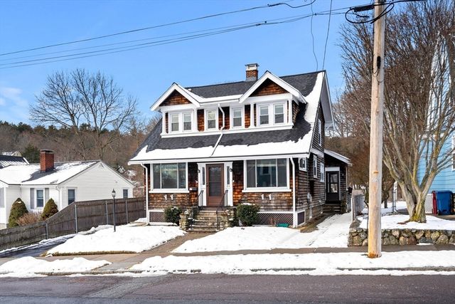 24 Lynde Ave, Melrose, MA 02176