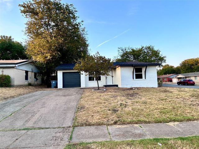 705 Jadewood Drive, Dallas, TX 75232