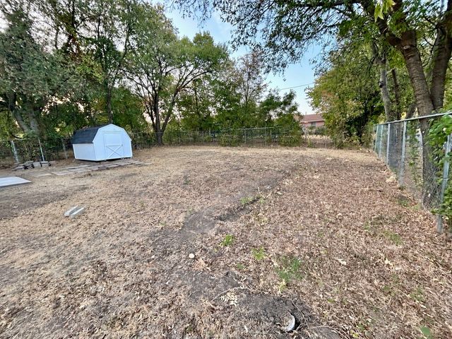 705 Jadewood Drive, Dallas, TX 75232