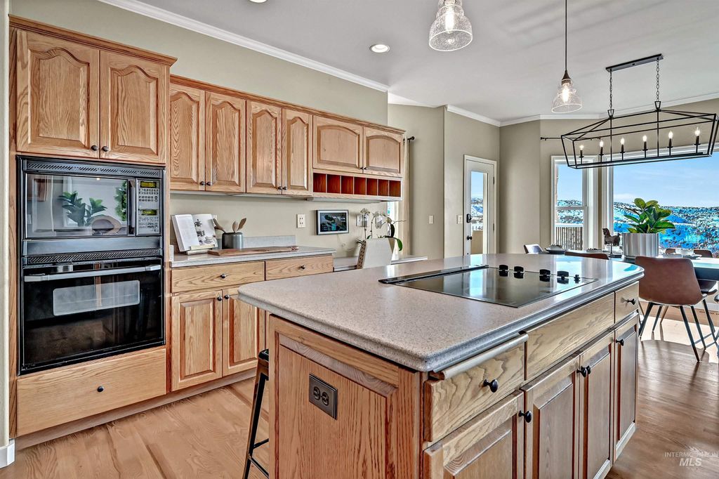 817 E Highland View Dr, Boise, ID 83702 photo 19