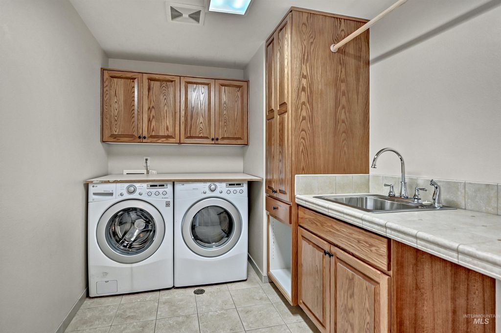 817 E Highland View Dr, Boise, ID 83702 photo 24