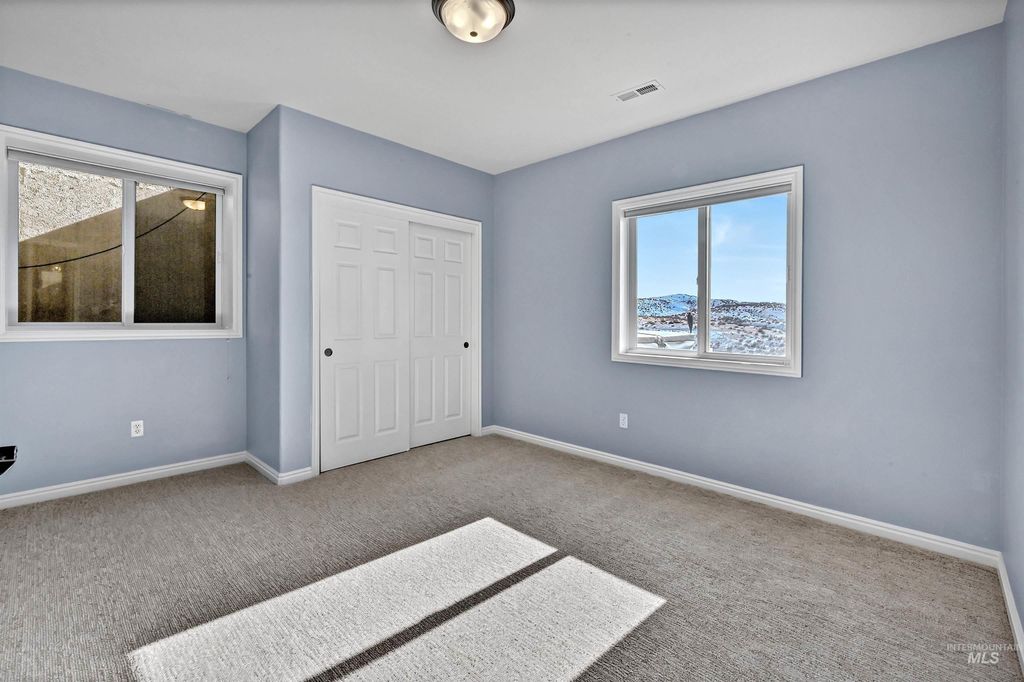 817 E Highland View Dr, Boise, ID 83702 photo 31