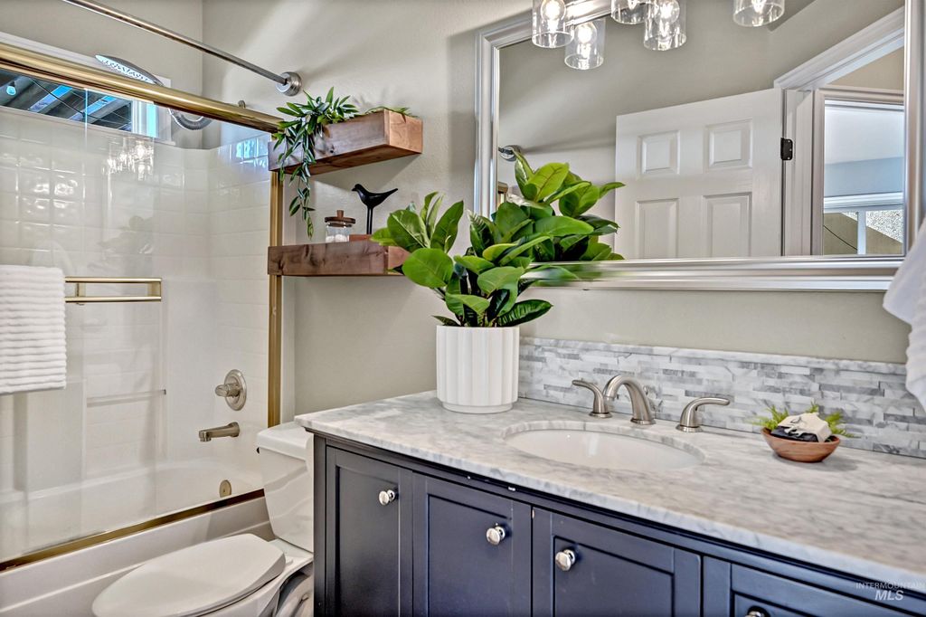 817 E Highland View Dr, Boise, ID 83702 photo 32