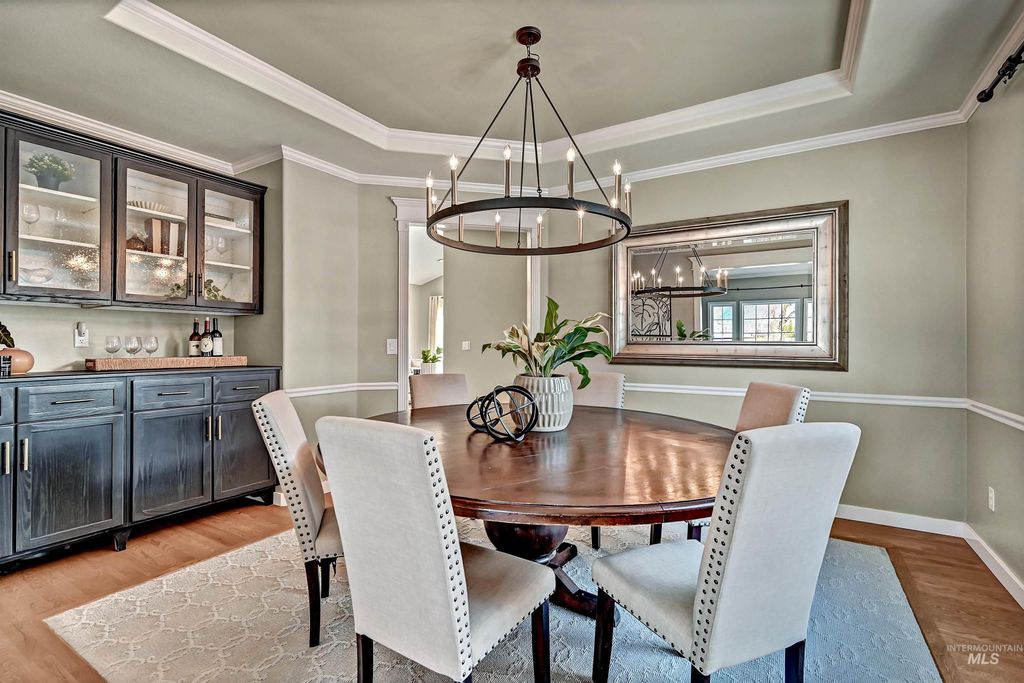 817 E Highland View Dr, Boise, ID 83702 photo 6