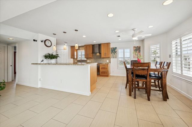 270 Isles End Road, Tiki Island, TX 77554