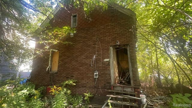 4753 Mount Elliott Street, Detroit, MI 48207