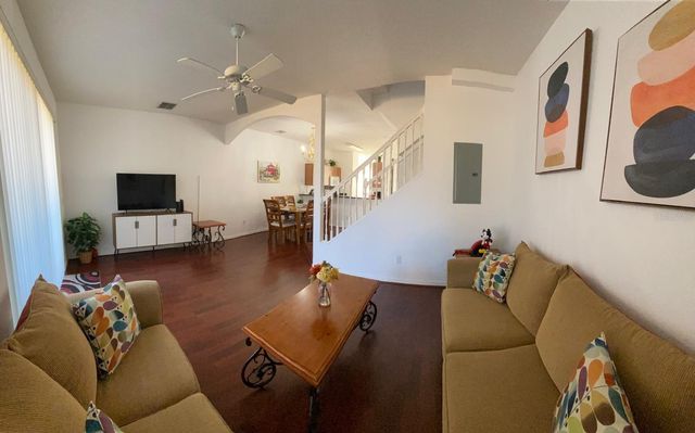 1308 S BEACH CIRCLE, Kissimmee, FL 34746