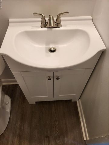 1915 Long Green LN, Hampton, VA 23663