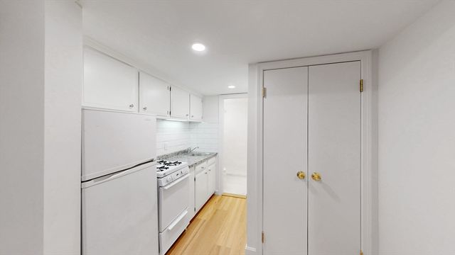 173 Marlborough St. B1, Boston, MA 02116