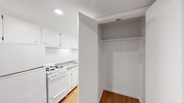 173 Marlborough St. B1, Boston, MA 02116