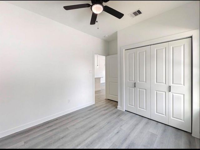 8614 Peachtree Street C, Houston, TX 77016