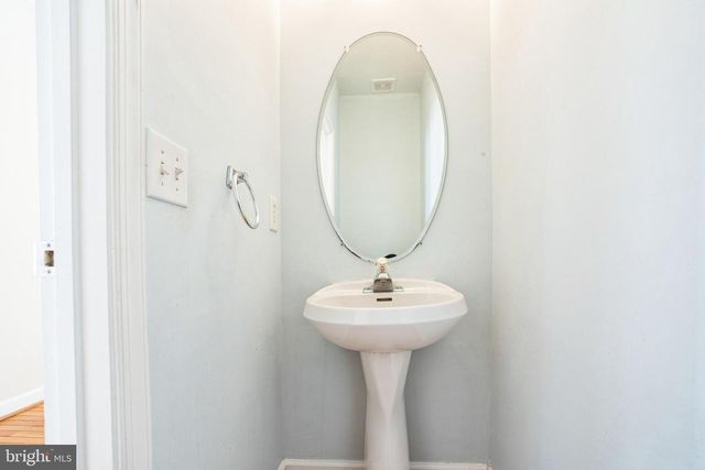 470 SAINT BARBARA LN, Gambrills, MD 21054