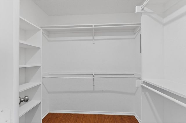 6723 Ambercrest Drive, Arlington, TX 76002