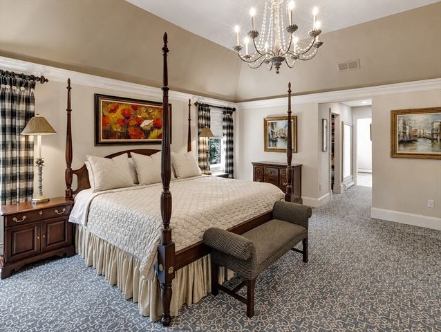 6 Windsor Pl, Mansfield, MA 02048