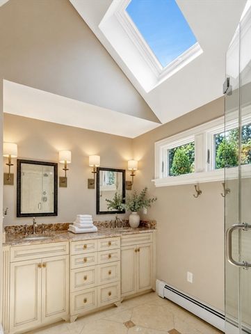 6 Windsor Pl, Mansfield, MA 02048