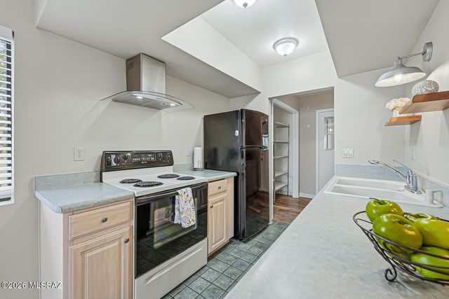 2860 S Camino El Greco, Green Valley, AZ 85622