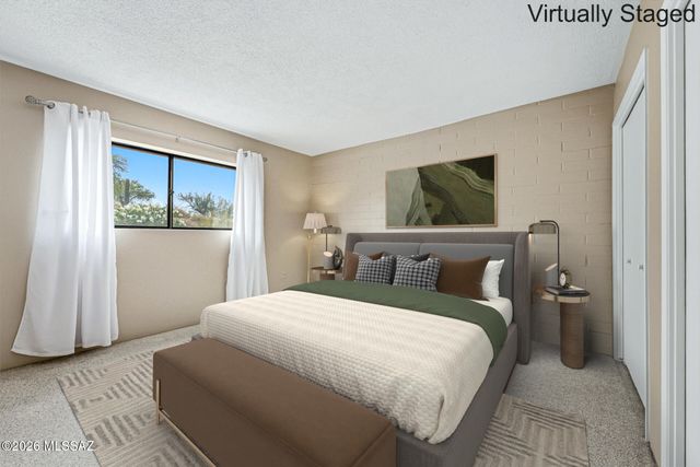2860 S Camino El Greco, Green Valley, AZ 85622