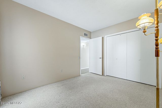 2860 S Camino El Greco, Green Valley, AZ 85622