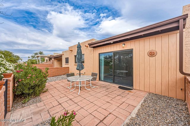 2860 S Camino El Greco, Green Valley, AZ 85622