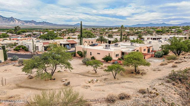 2860 S Camino El Greco, Green Valley, AZ 85622
