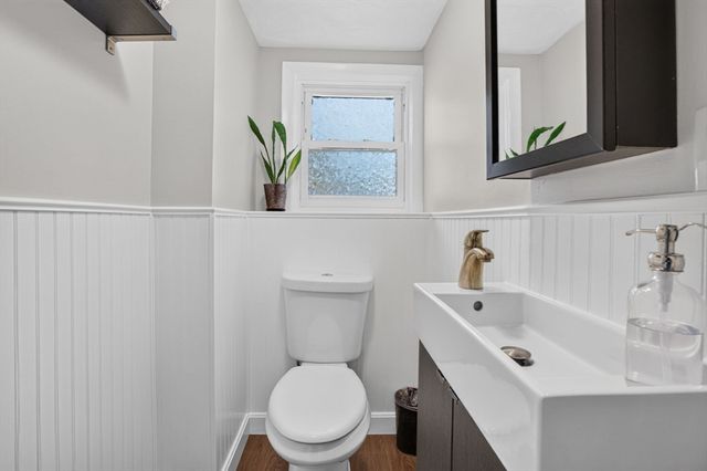 3 Connolly St, Randolph, MA 02368