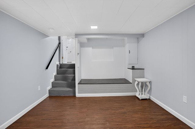 3 Connolly St, Randolph, MA 02368