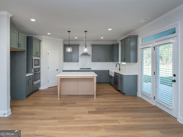 904 Bessie Court, Loganville, GA 30052