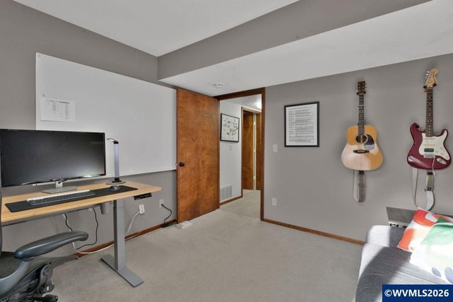 6635 NW Niagara Pl, Corvallis, OR 97330