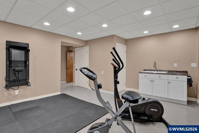 6635 NW Niagara Pl, Corvallis, OR 97330