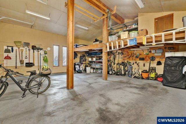 6635 NW Niagara Pl, Corvallis, OR 97330