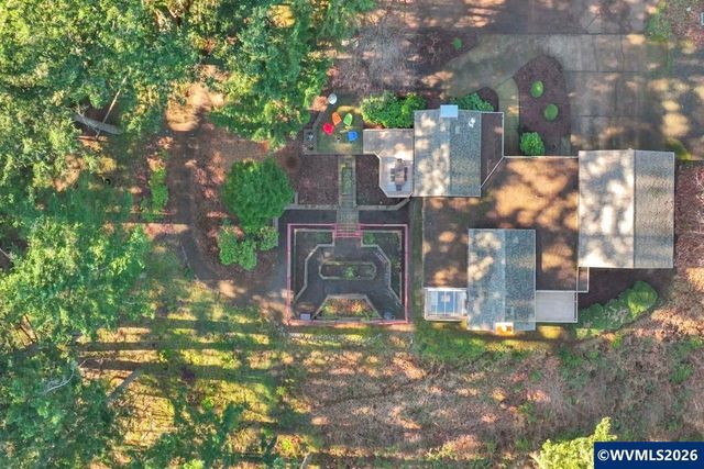 6635 NW Niagara Pl, Corvallis, OR 97330