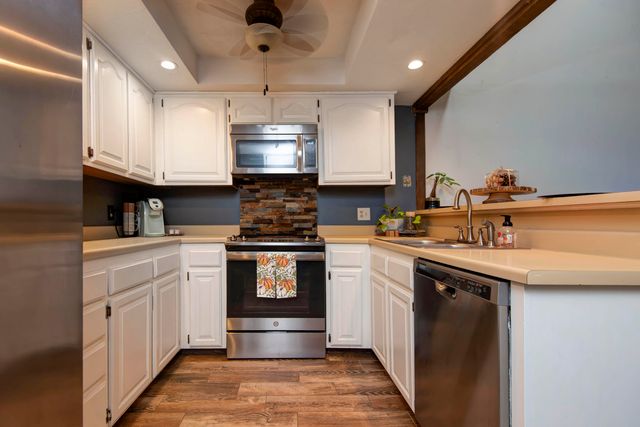 3440 S Delaware Avenue 163, Springfield, MO 65804