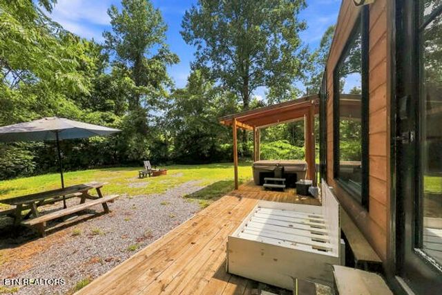 3694 Wilhite Rd, Sevierville, TN 37876