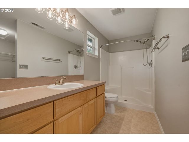 3224 Se 197TH Ct, Camas, WA 98607