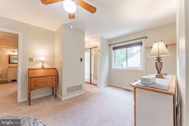 301 S POINT DR, Chadds Ford, PA 19317