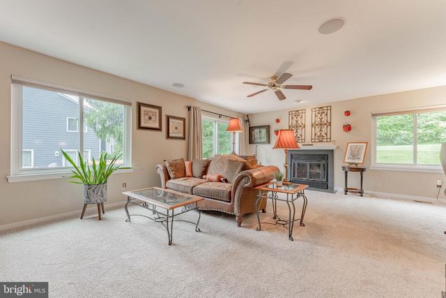 301 S POINT DR, Chadds Ford, PA 19317