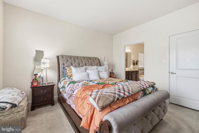 5173 MUDVILLE LN, Waldorf, MD 20602