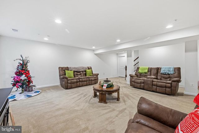 5173 MUDVILLE LN, Waldorf, MD 20602