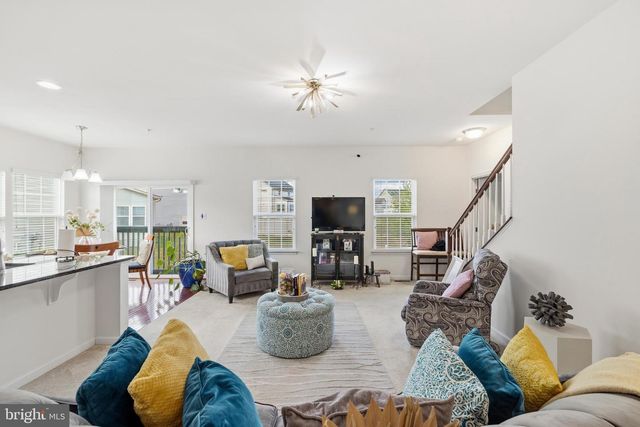 5173 MUDVILLE LN, Waldorf, MD 20602