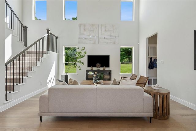 2702 Colby Drive, Mansfield, TX 76063