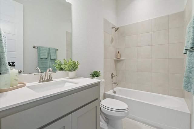 2702 Colby Drive, Mansfield, TX 76063