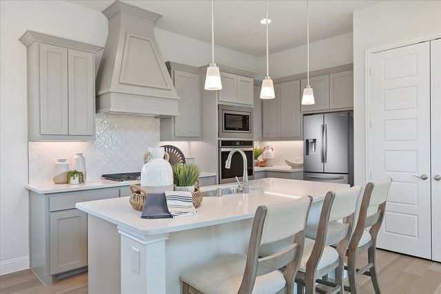 2702 Colby Drive, Mansfield, TX 76063