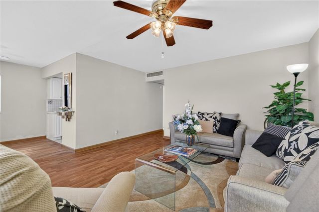 201 BEDFORD TRAIL F121, Sun City Center, FL 33573