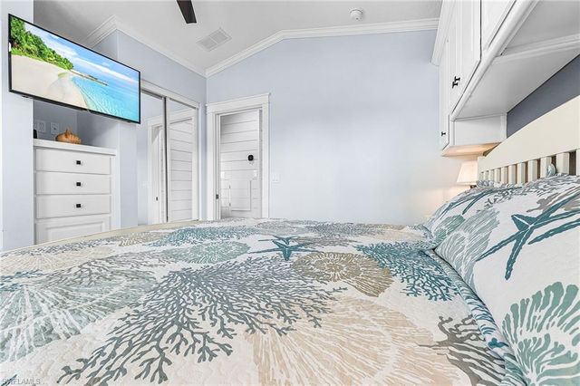 5233 Pineland Daisy TRL, Fort Myers, FL 33905