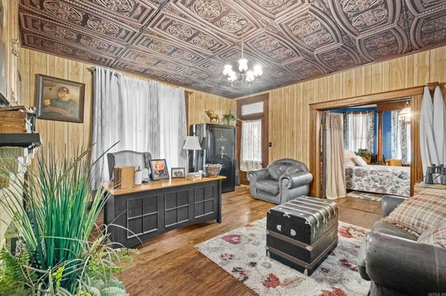 610 W Center Avenue, Searcy, AR 72143