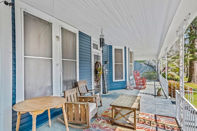 610 W Center Avenue, Searcy, AR 72143