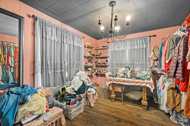 610 W Center Avenue, Searcy, AR 72143
