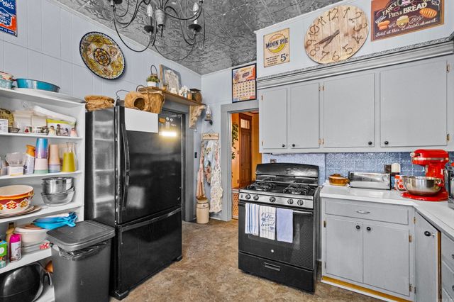 610 W Center Avenue, Searcy, AR 72143