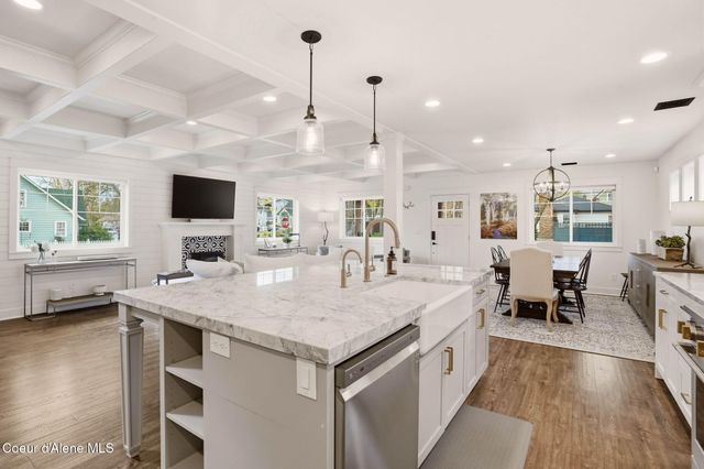 804 E WALLACE AVE, Coeur D'alene, ID 83814